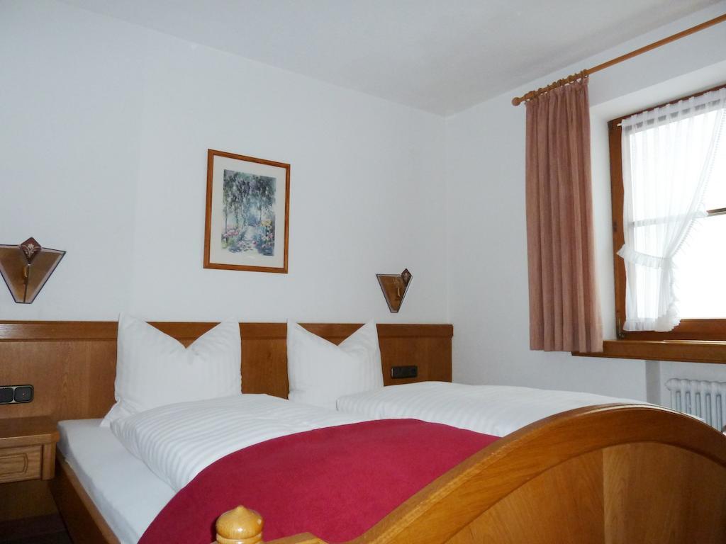 Haus Central Oberstdorf Room photo
