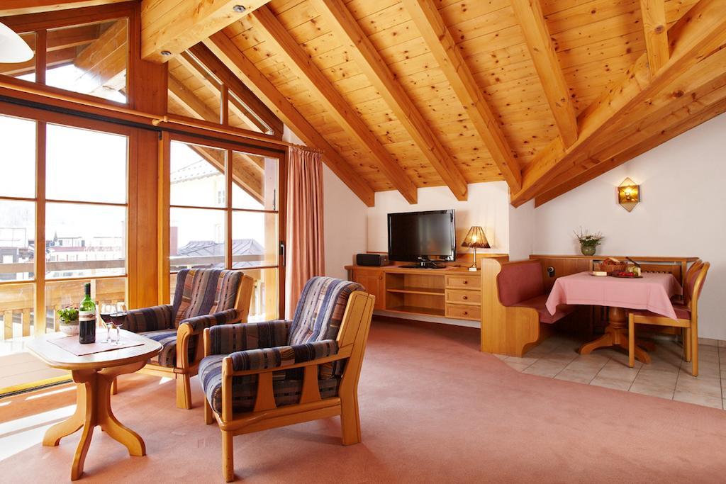 Haus Central Oberstdorf Room photo